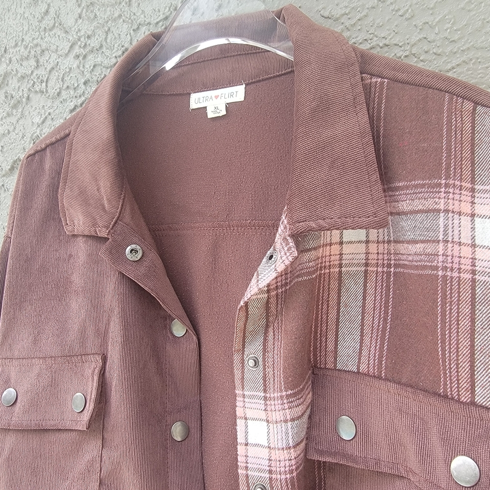 Ultra Flirt Western Plaid Cropped Snap Button Jacket Women’s XL (Juniors) brown - Picture 11 of 12